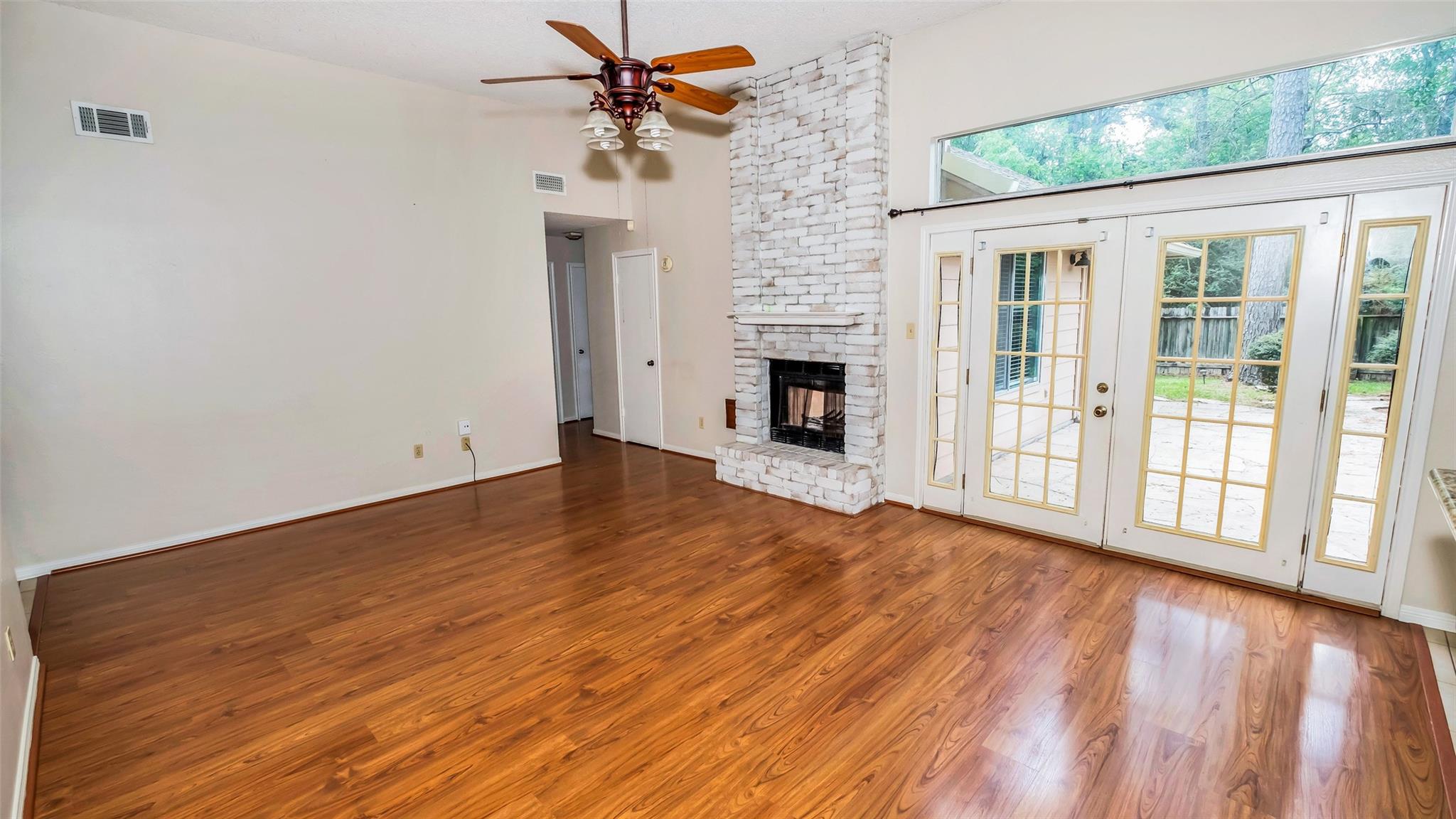 171 E Pathfinders Circle