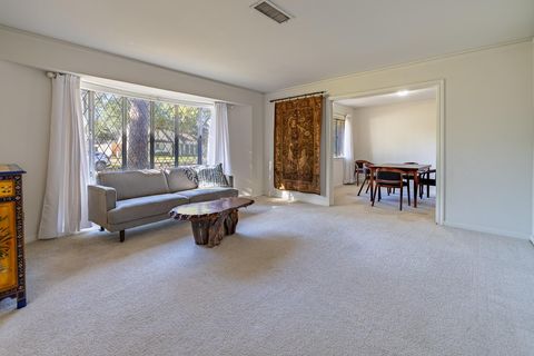 Photo of 5238 Loch Lomond Drive, Houston, TX 77096 (MLS # 20886646)