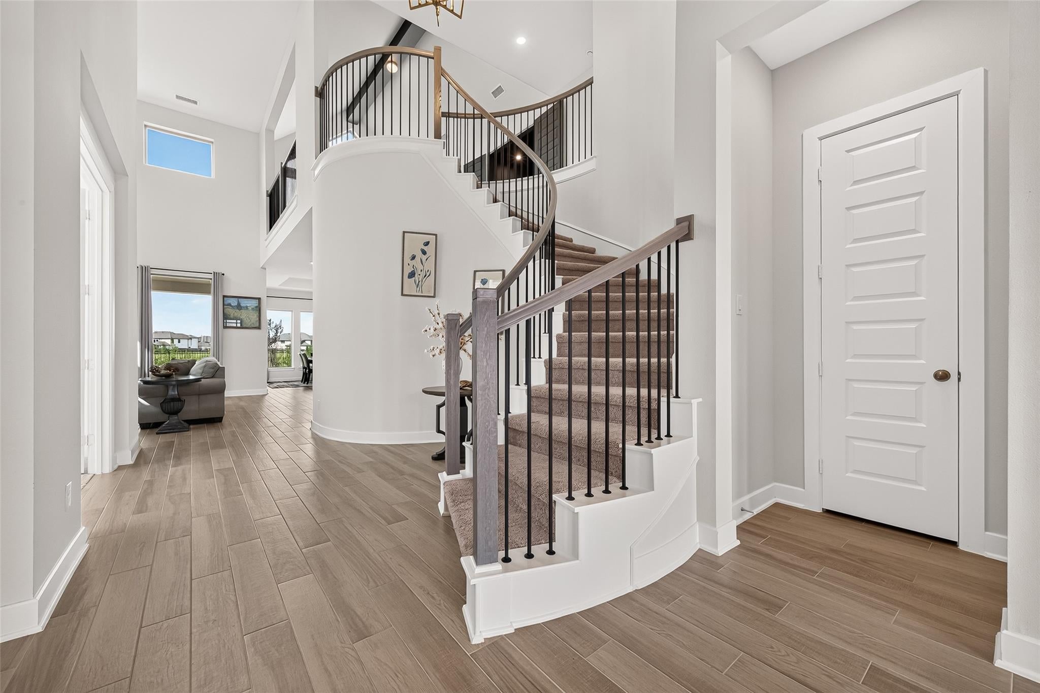 31019 Sun Valley Drive