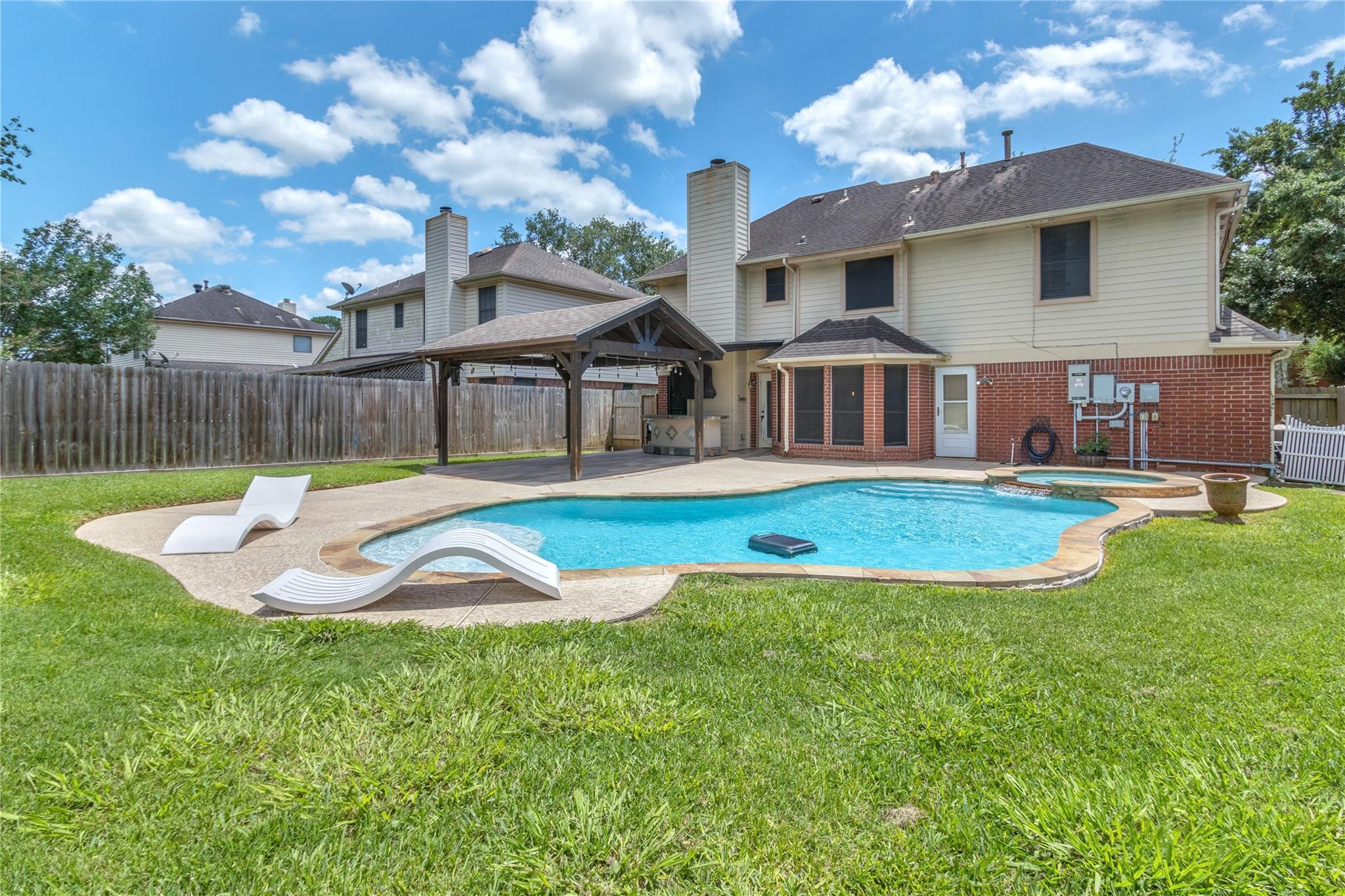 6923 Little Redwood Drive