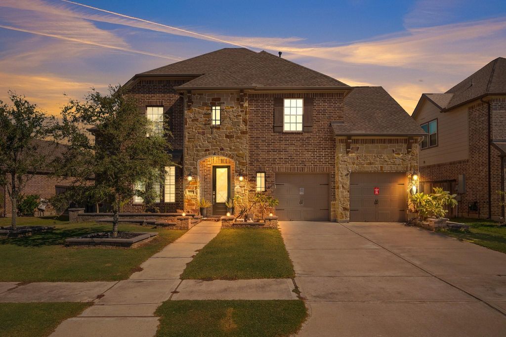Photo of 2723 Camellia Avenue, Brookshire, TX 77423 (MLS # 20493351)