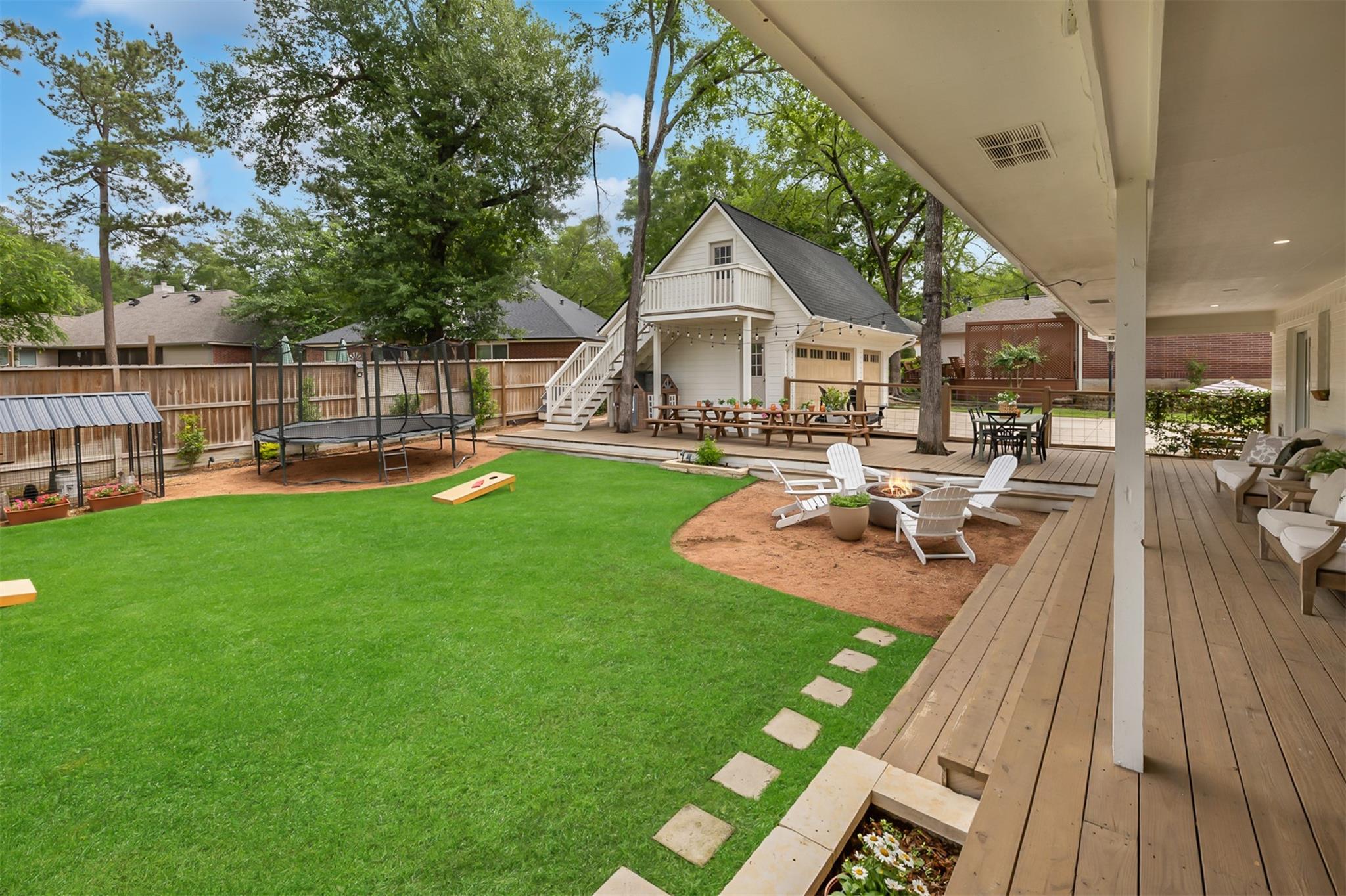 140 April Waters Drive W