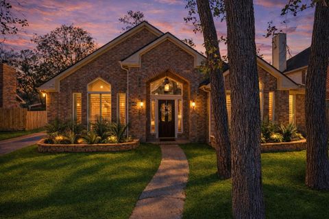Photo of 30026 Nanton Drive, Spring, TX 77386 (MLS # 88050394)