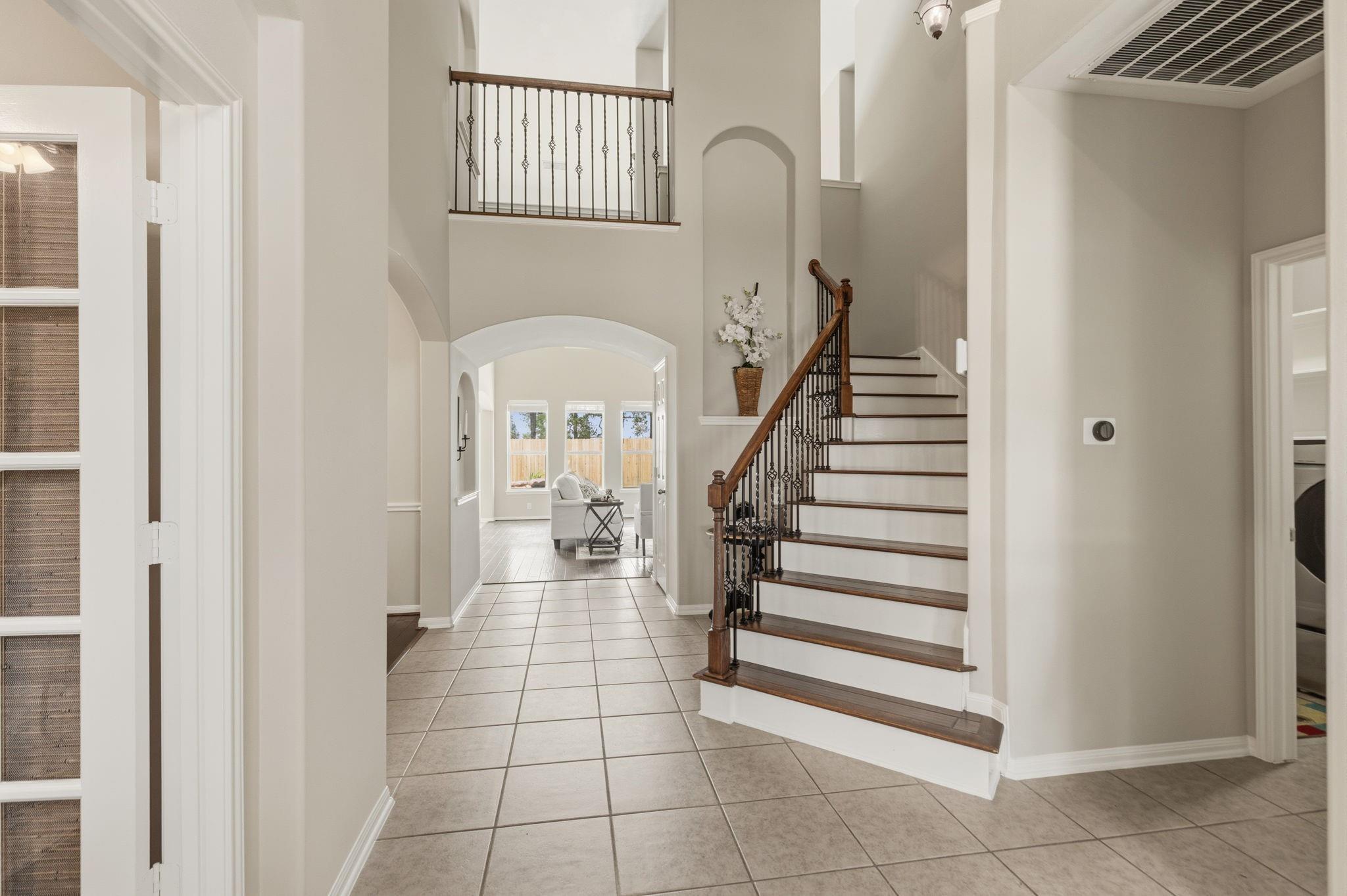 11407 Columbia Pines Lane E