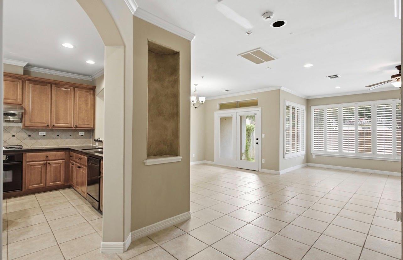 4342 Lake Walk Court G