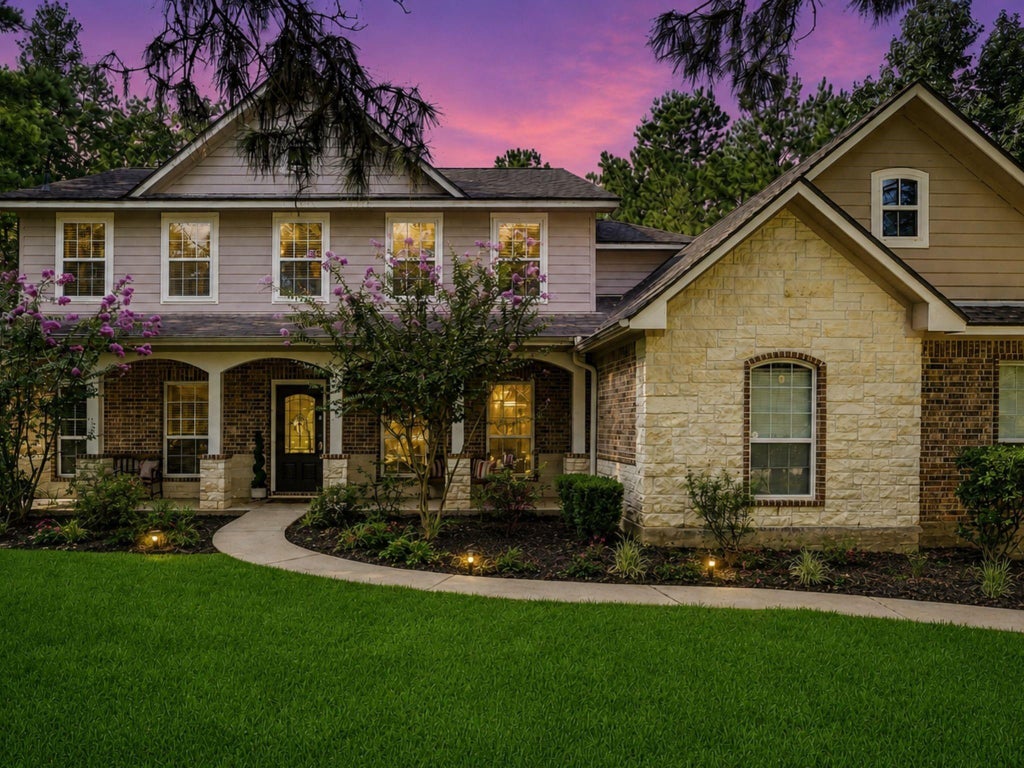 Photo of 11405 W Kristina Circle, Montgomery, TX 77316 (MLS # 18985799)