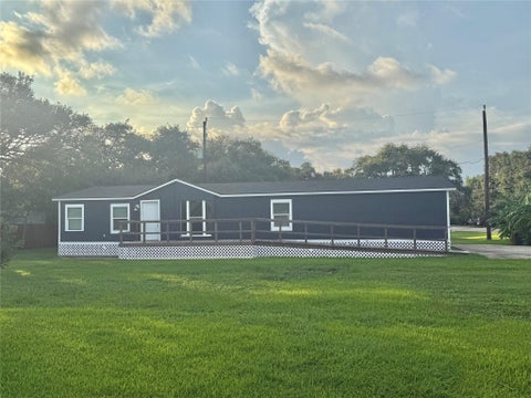Tiny photo for 237 Linda Lane, Oyster Creek, TX 77541 (MLS # 10483829)