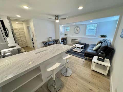 Photo of 412 Pacific Street #11B, Houston, TX 77006 (MLS # 16467142)