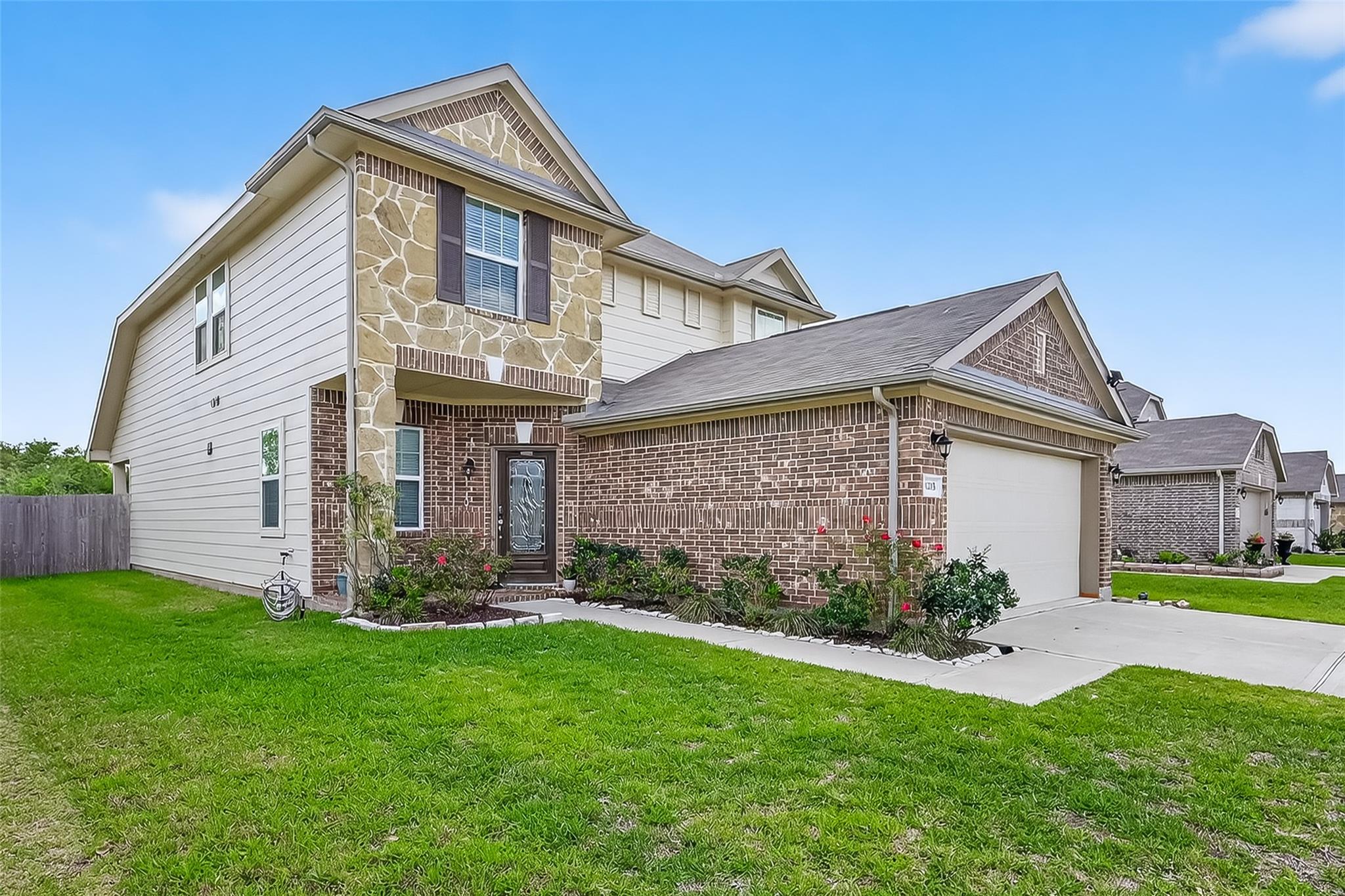 6215 Prince Place Drive