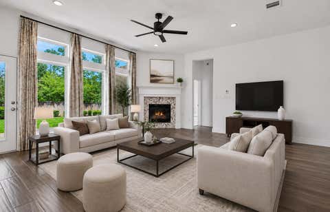 Photo of 126 Canary Island Cir CIR, Montgomery, TX 77316 (MLS # 83552334)