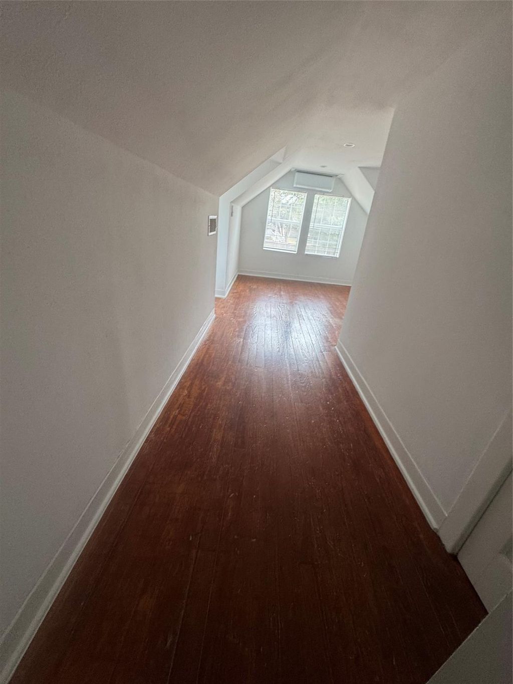 Photo of 1803 Avenue P, Huntsville, TX 77340 (MLS # 12638931)