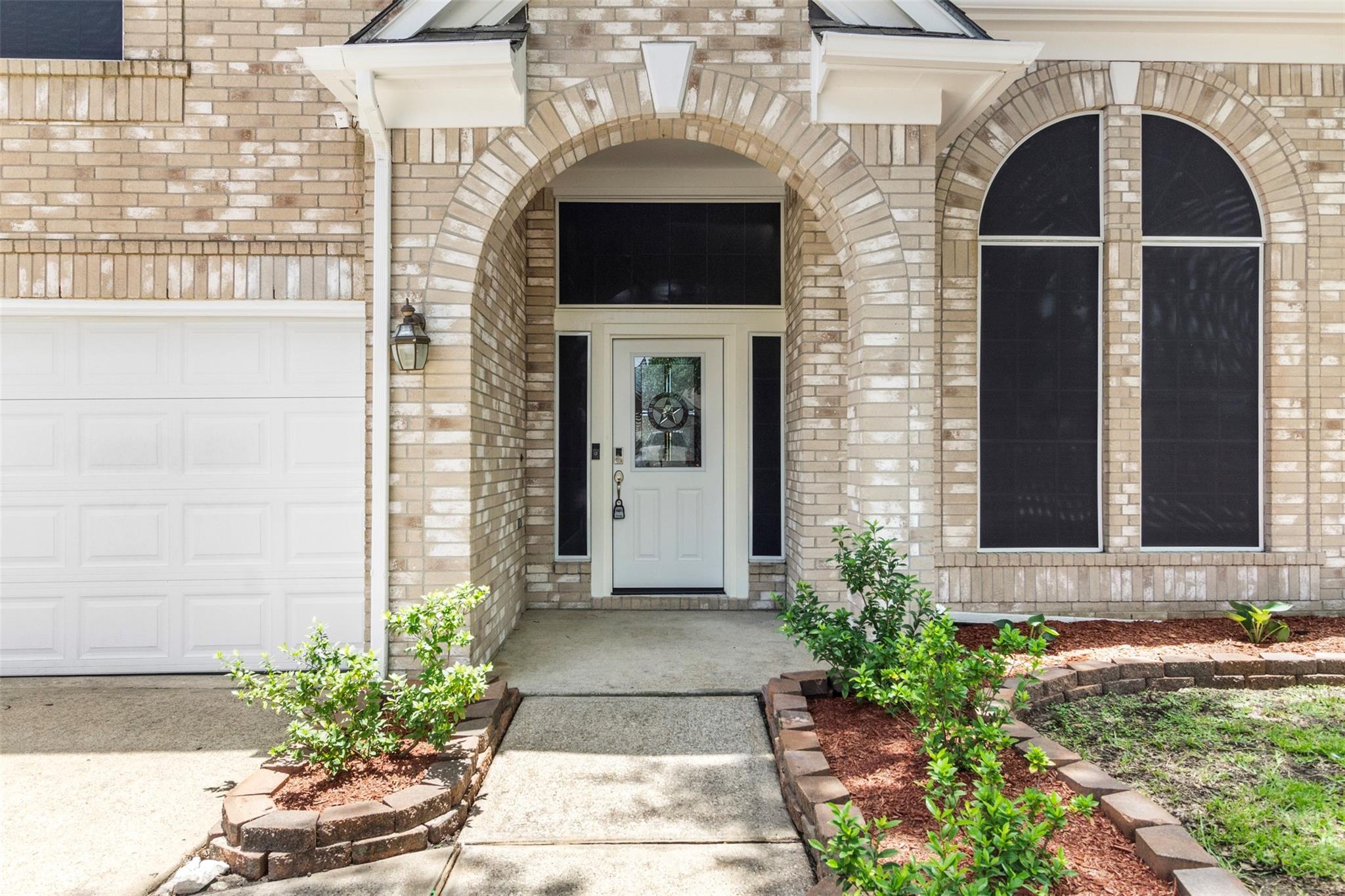 10310 Little Oak Drive