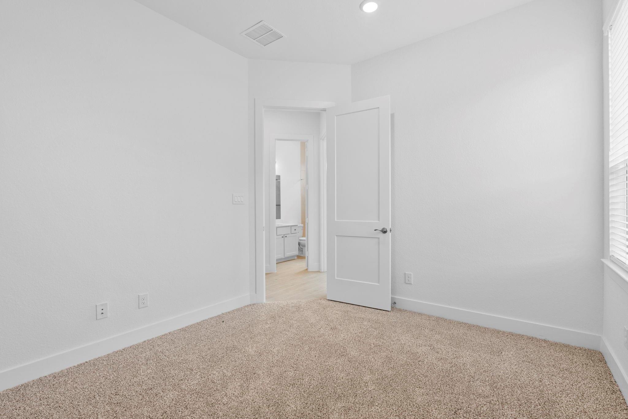 1016 Moss Vista Lane