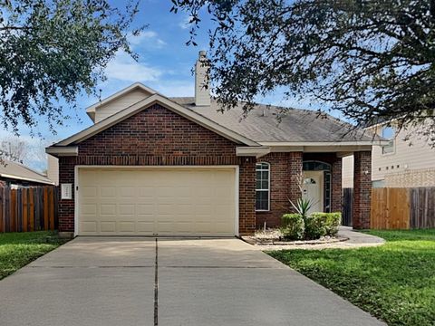 Photo of 31702 Regal Park Court, Conroe, TX 77385 (MLS # 72674326)