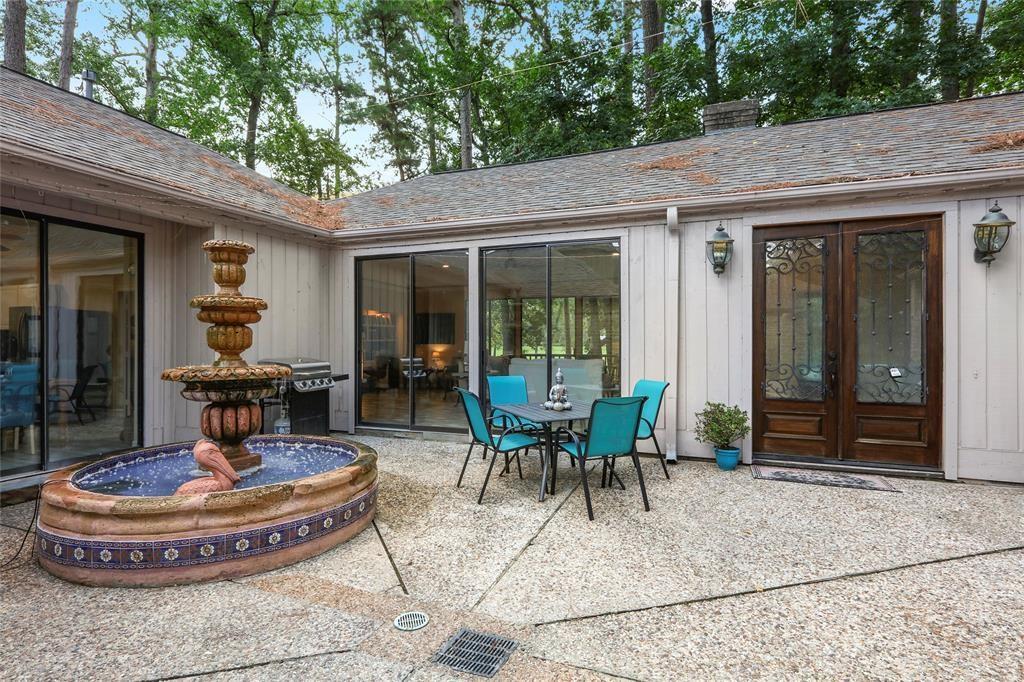 3211 Sunny Knoll Court