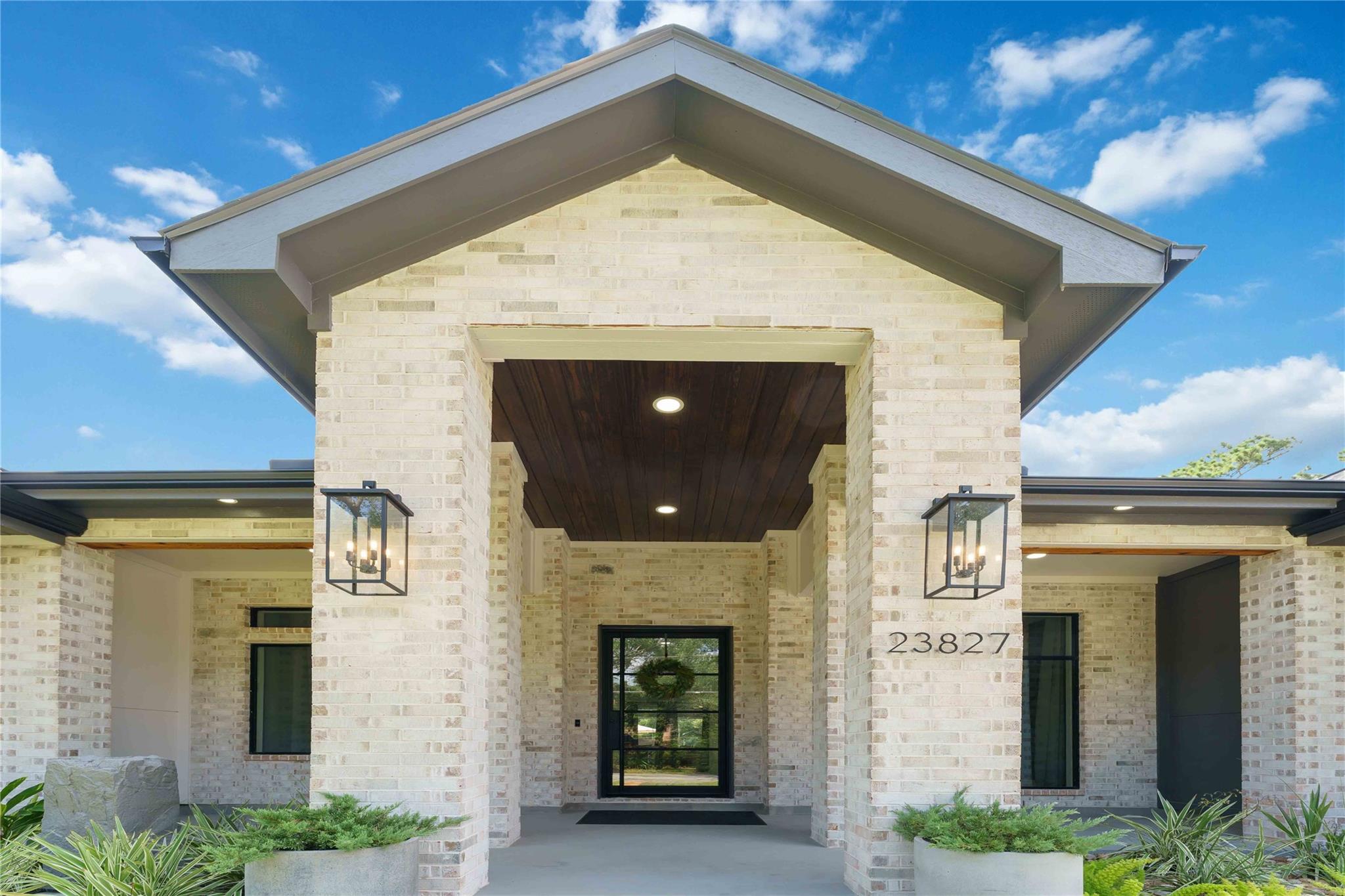 23827 Pin Oak Drive