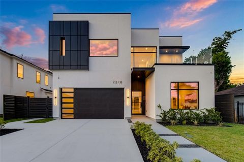 Photo of 7218 Schiller Street, Houston, TX 77055 (MLS # 90189077)