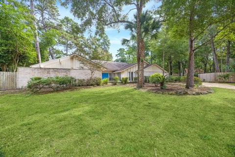 Photo of 2310 Mill Lake Drive, Kingwood, TX 77339 (MLS # 79403742)