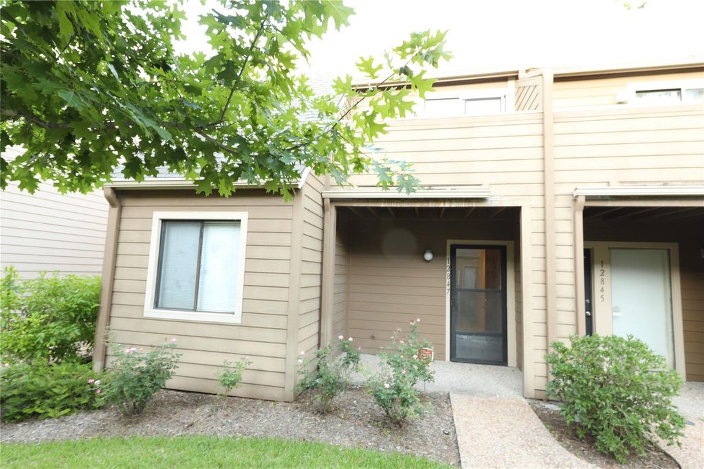 Photo of 12847 Briarwest Circle, Houston, TX 77077 (MLS # 48615284)