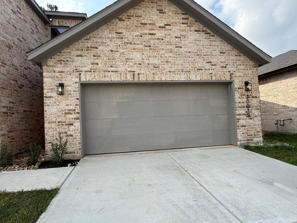 Photo of 20019 Venetto St St, Spring, TX 77388 (MLS # 14489270)