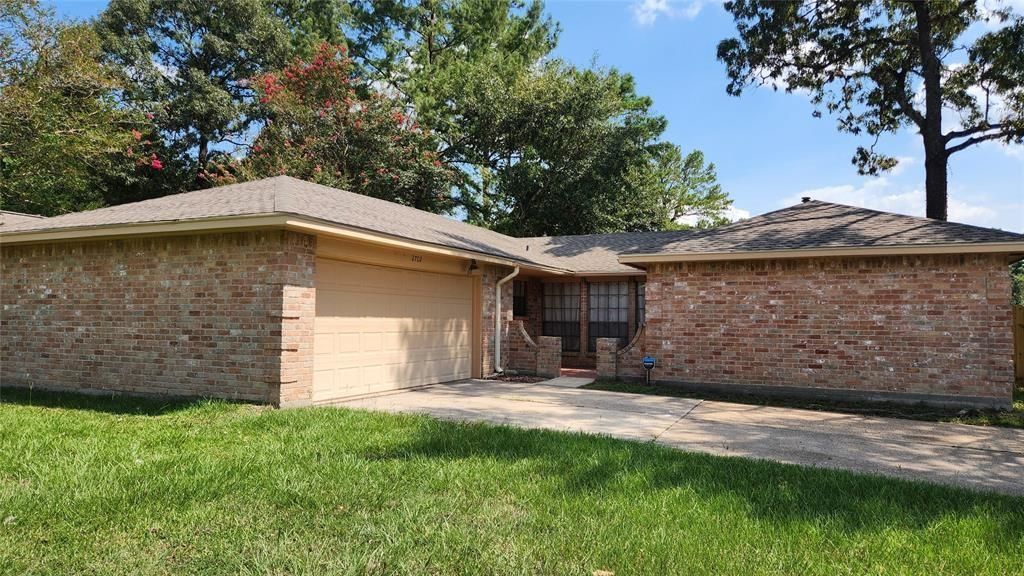 Photo of 2702 Foliage Green Drive, Kingwood, TX 77339 (MLS # 75583888)