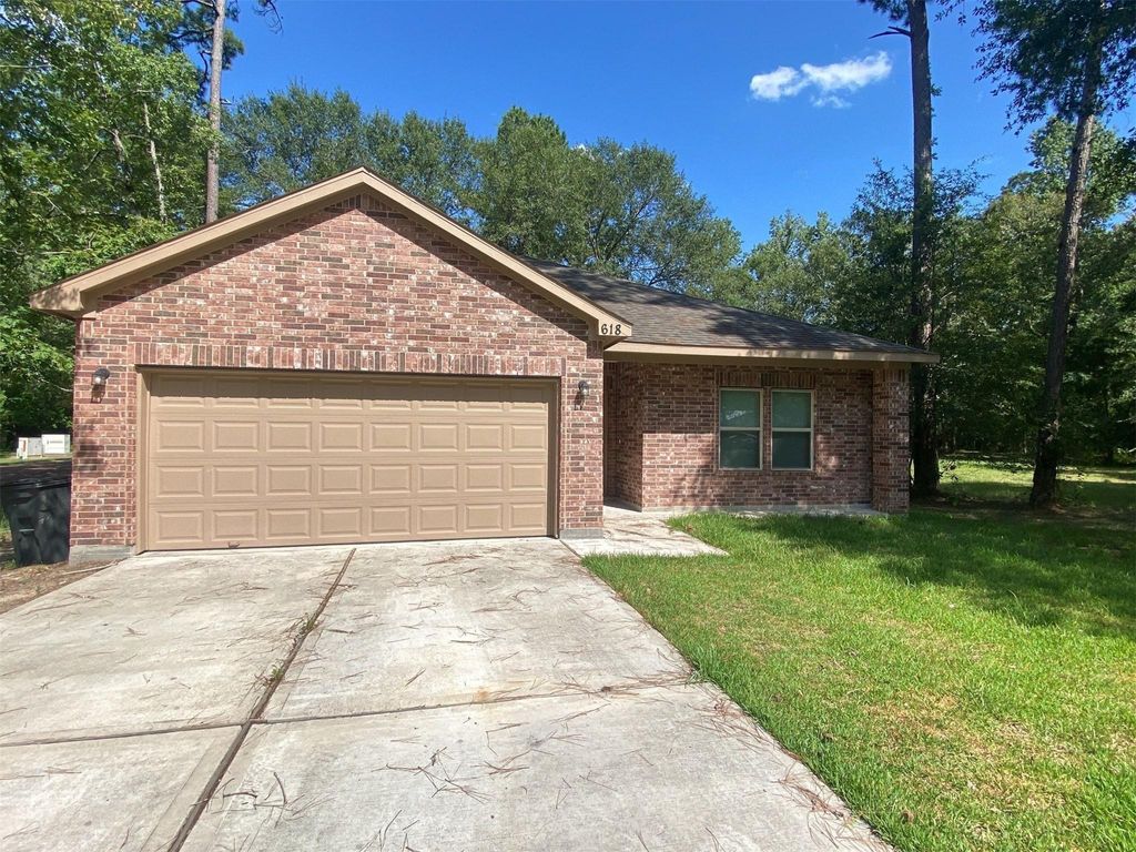 Photo of 618 Shady Lake Drive, New Caney, TX 77357 (MLS # 94287011)