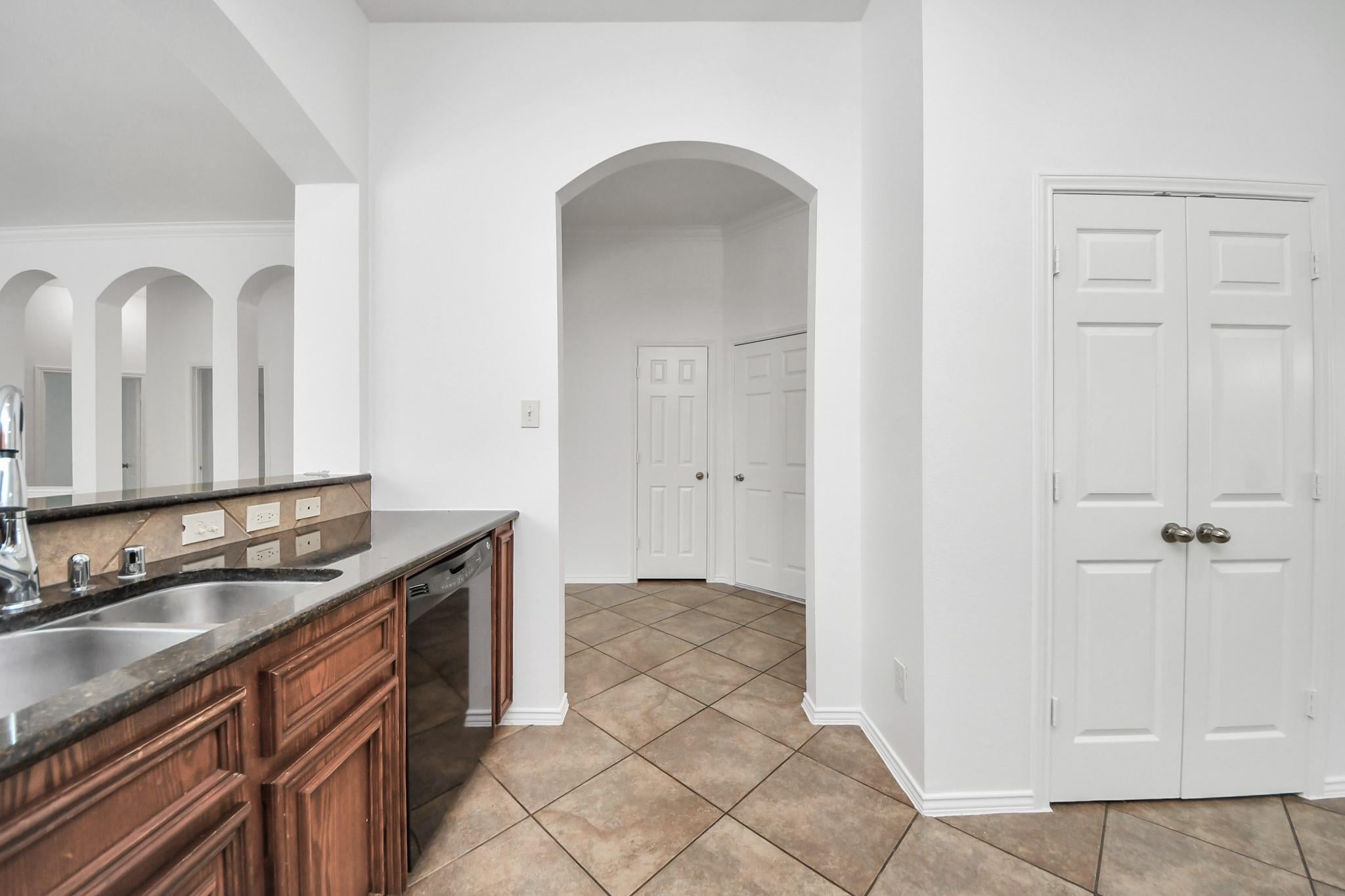 15 Palm Desert Drive