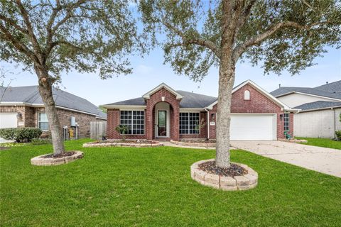 Photo of 2506 Spring Landing Drive, Pearland, TX 77584 (MLS # 41941451)