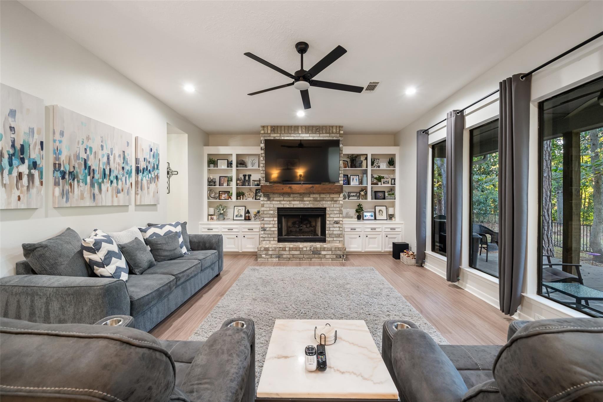 24 Indian Wells Lane