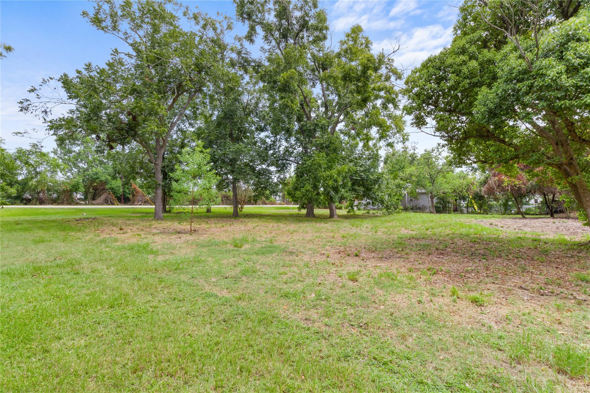00 Red Bluff Dr