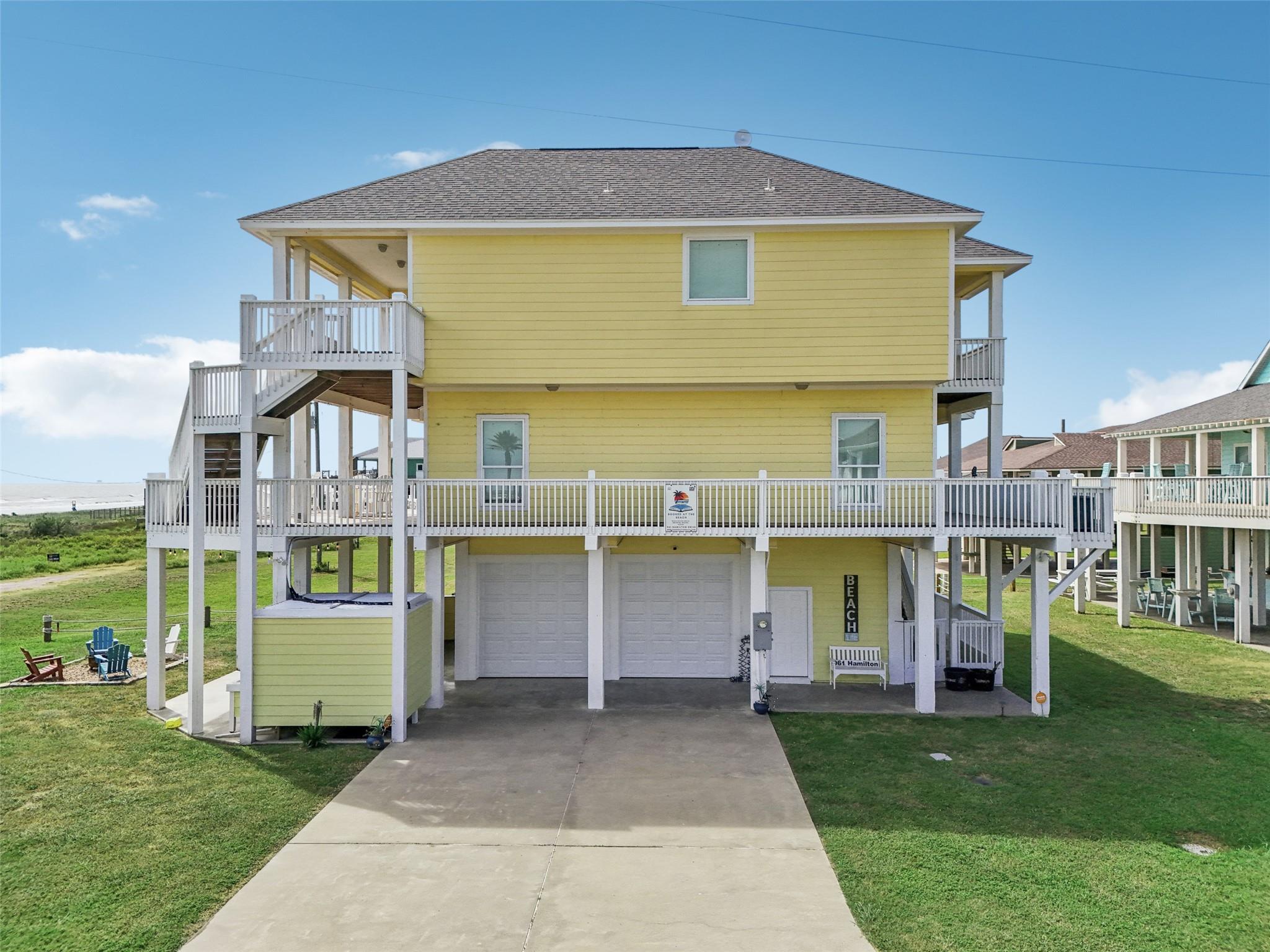 961 Hamilton Drive