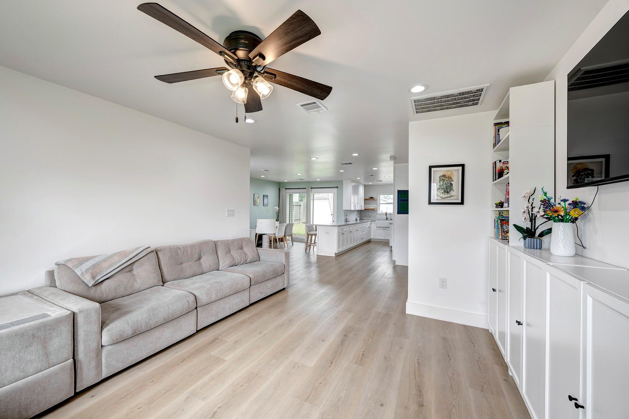 4536 Sunburst Street