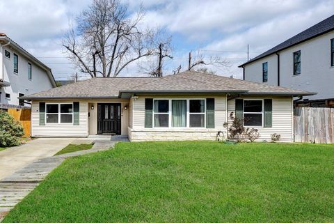 4536 Sunburst Street Bellaire TX 77401