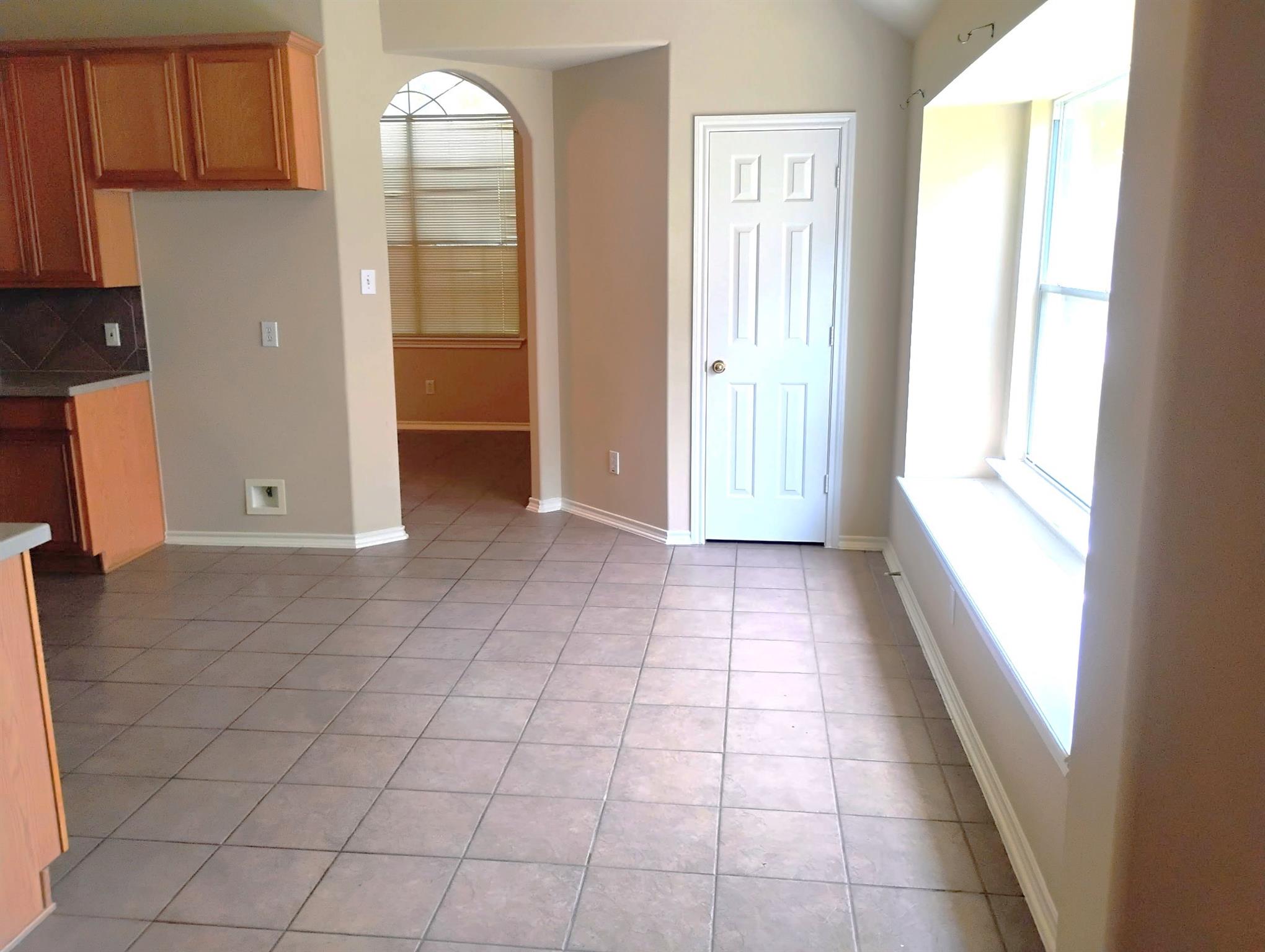 18507 Half Moon Trail