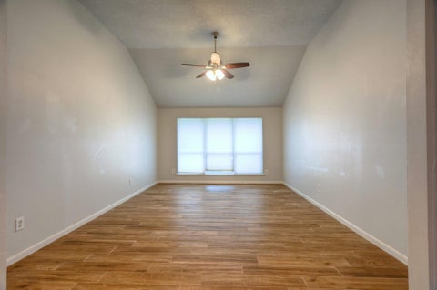 Tiny photo for 15 White Bark Pl, The Woodlands, TX 77381 (MLS # 93206892)