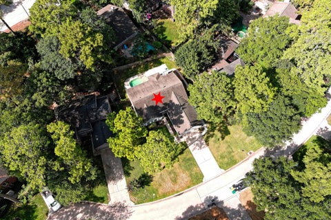 Tiny photo for 15 White Bark Pl, The Woodlands, TX 77381 (MLS # 93206892)