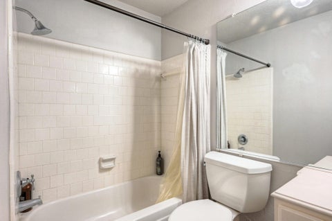 Tiny photo for 15 White Bark Pl, The Woodlands, TX 77381 (MLS # 93206892)