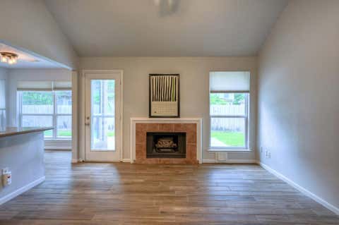 Tiny photo for 15 White Bark Pl, The Woodlands, TX 77381 (MLS # 93206892)