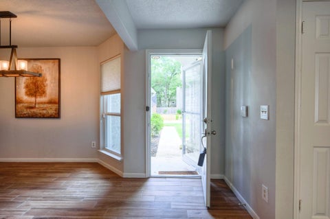 Tiny photo for 15 White Bark Pl, The Woodlands, TX 77381 (MLS # 93206892)
