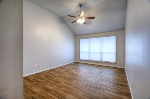 Tiny photo for 15 White Bark Pl, The Woodlands, TX 77381 (MLS # 93206892)