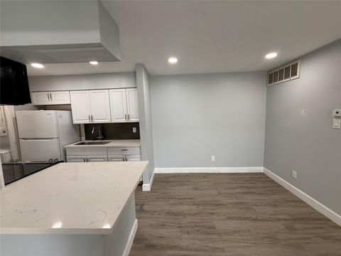 Photo of 9550 Deering Drive #210, Houston, TX 77036 (MLS # 90096010)