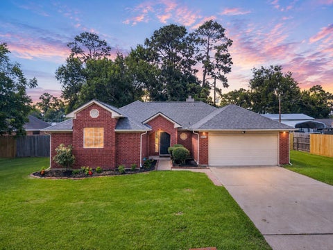 Photo of 9763 El Chaco Street, Baytown, TX 77521 (MLS # 17090514)