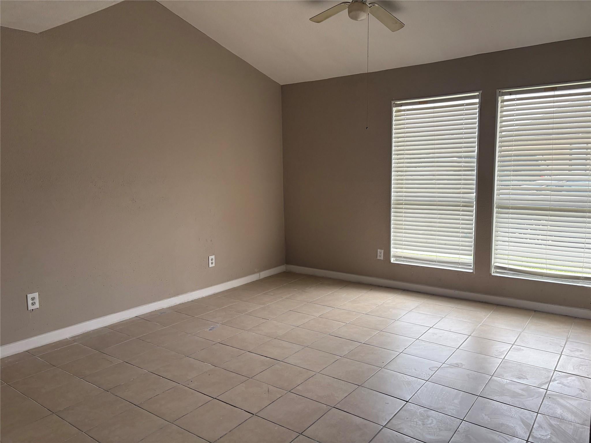1014 Graham Drive I3