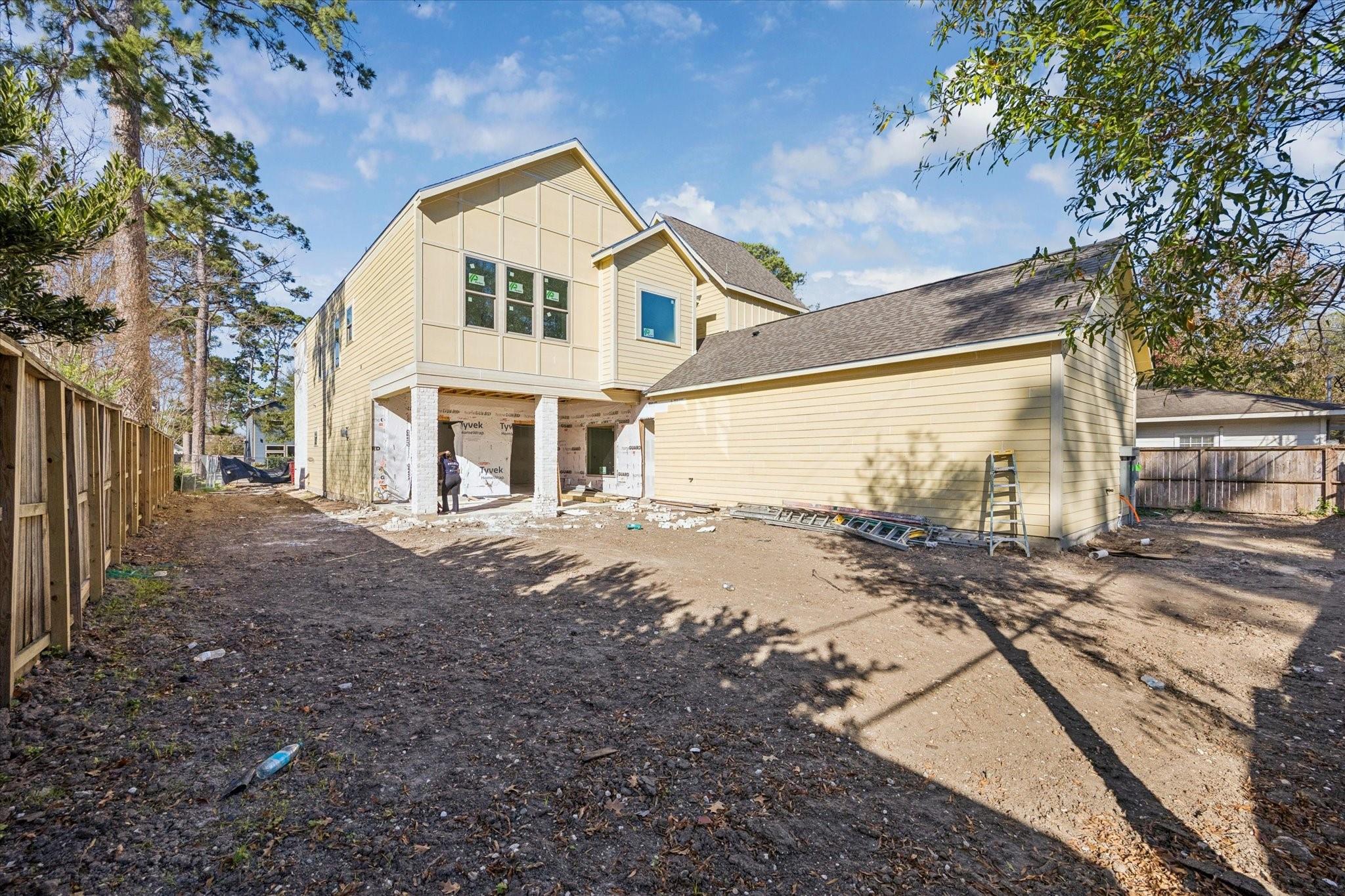 515 W 33rd Street