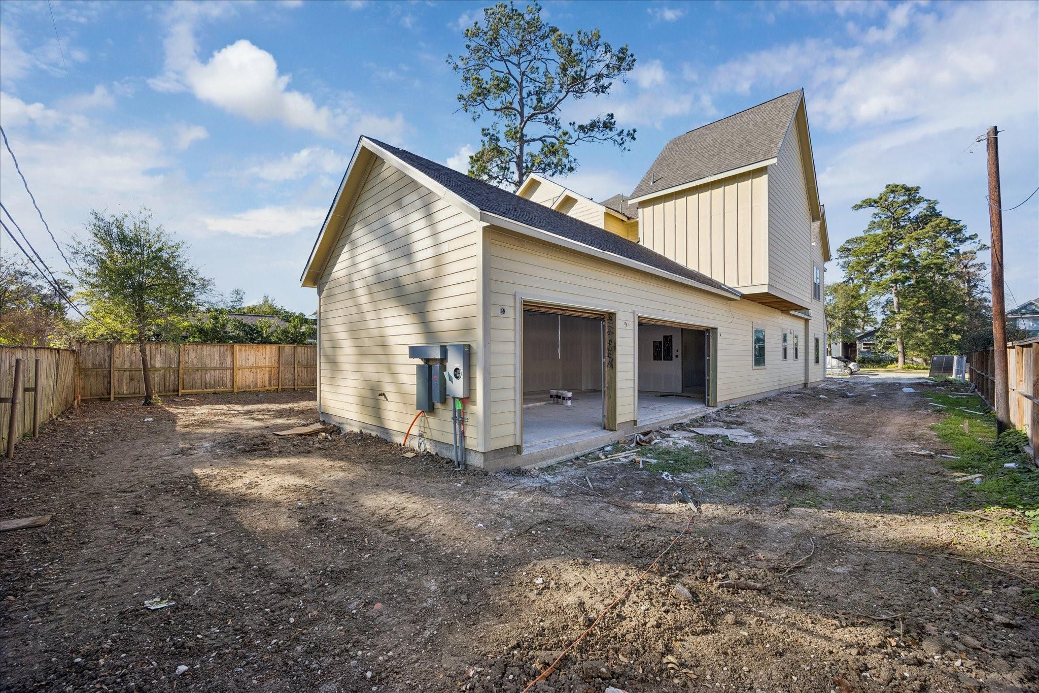 515 W 33rd Street