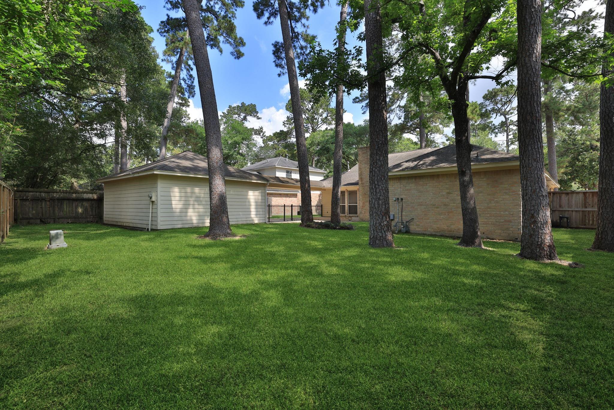 2034 Lakeville Drive