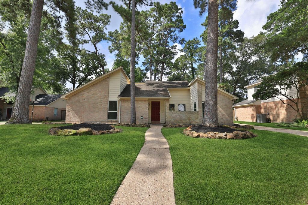 Photo of 2034 Lakeville Drive, Kingwood, TX 77339 (MLS # 47511453)