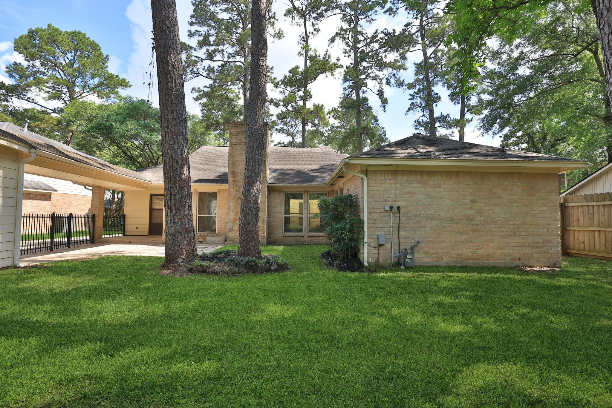 2034 Lakeville Drive
