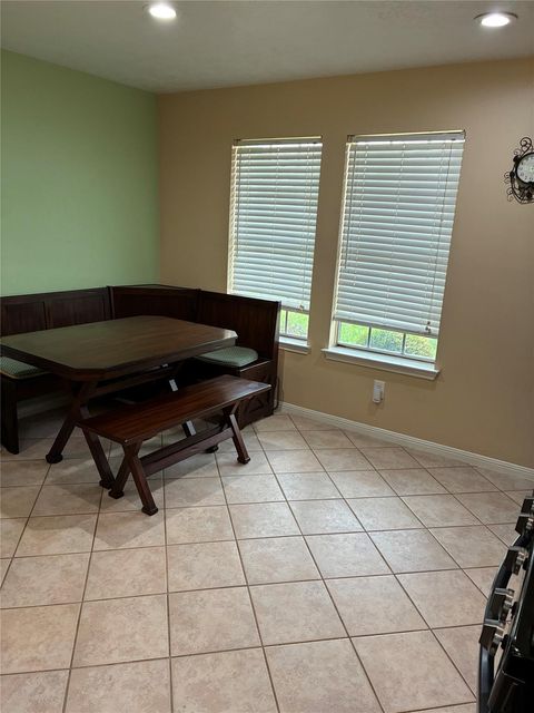 Photo of 10900 Linwood Court, La Porte, TX 77571 (MLS # 93689973)