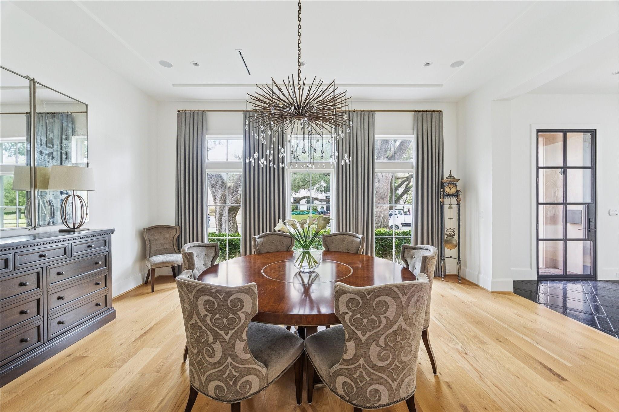 3609 Meadow Lake Lane